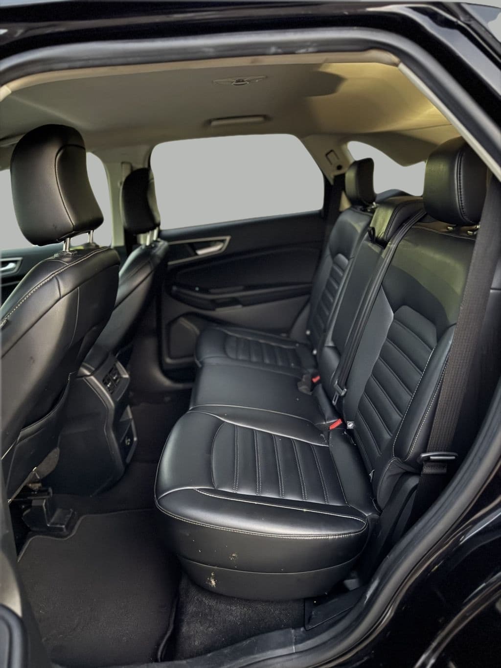 2022 Ford Edge SEL - Photo 16