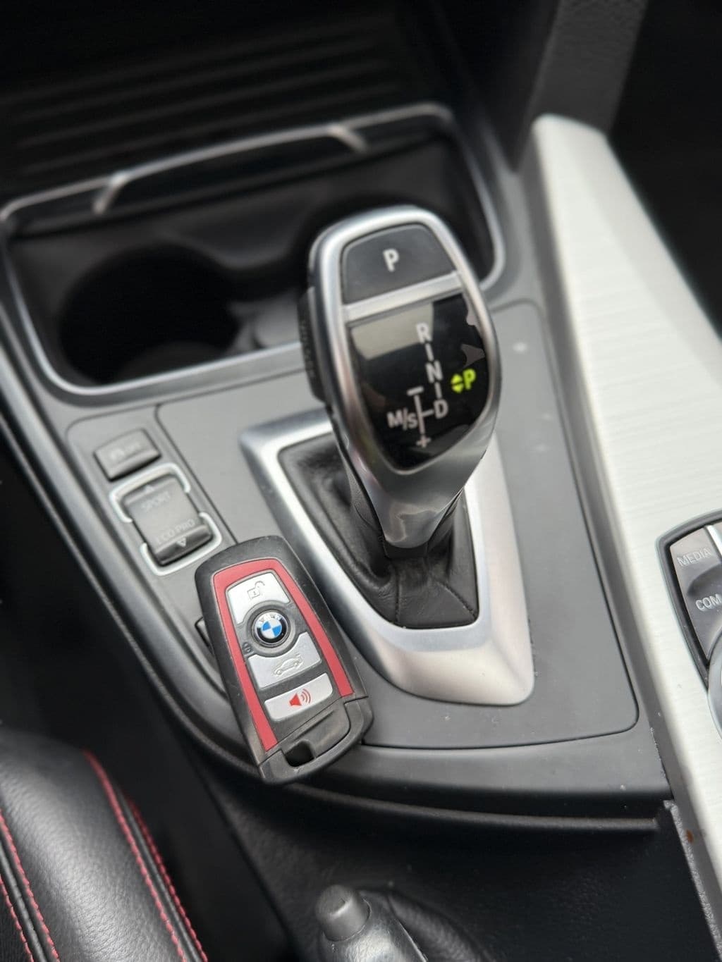 2017 BMW 3 Series 330i - Photo 11