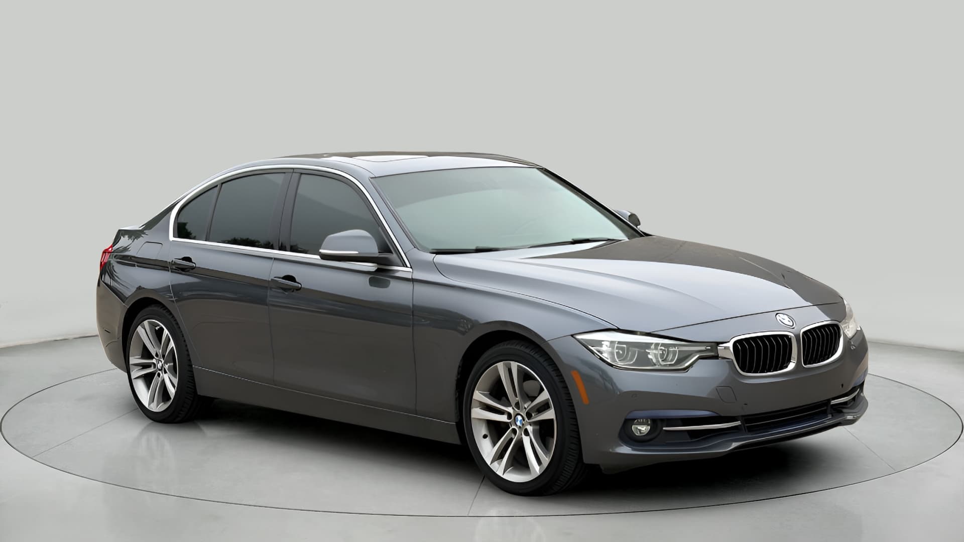 2017 BMW 3 Series 330i - Photo 8
