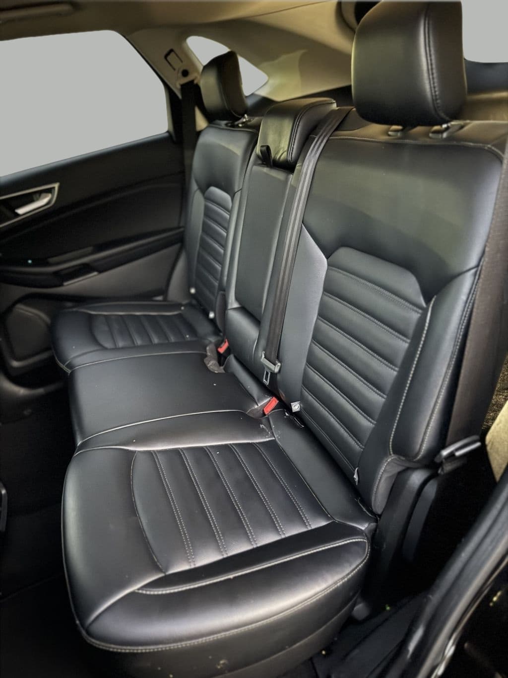 2022 Ford Edge SEL - Photo 15