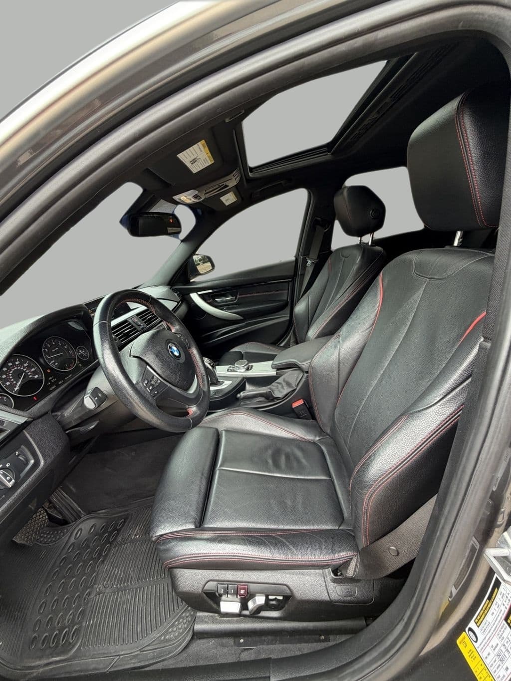 2017 BMW 3 Series 330i - Photo 25