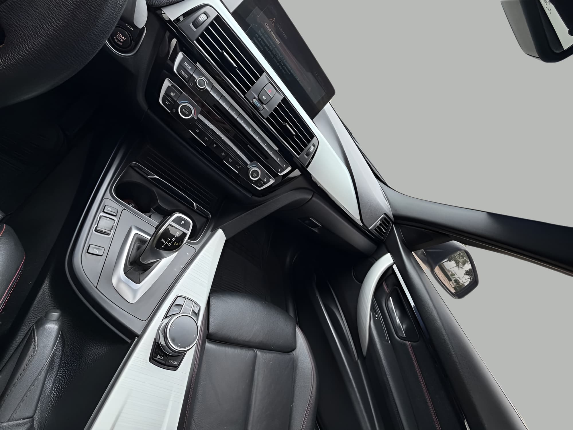 2017 BMW 3 Series 330i - Photo 20